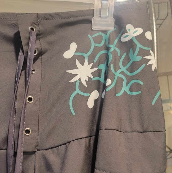 Women's skirt - Picture 3 of 7